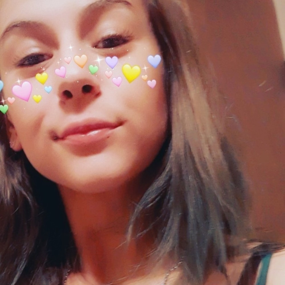 Meet your Posher, Alexandra